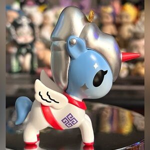 Tokidoki Wei Qing Unicorno Han & Tang Dynasties Series Collectible Art Figure